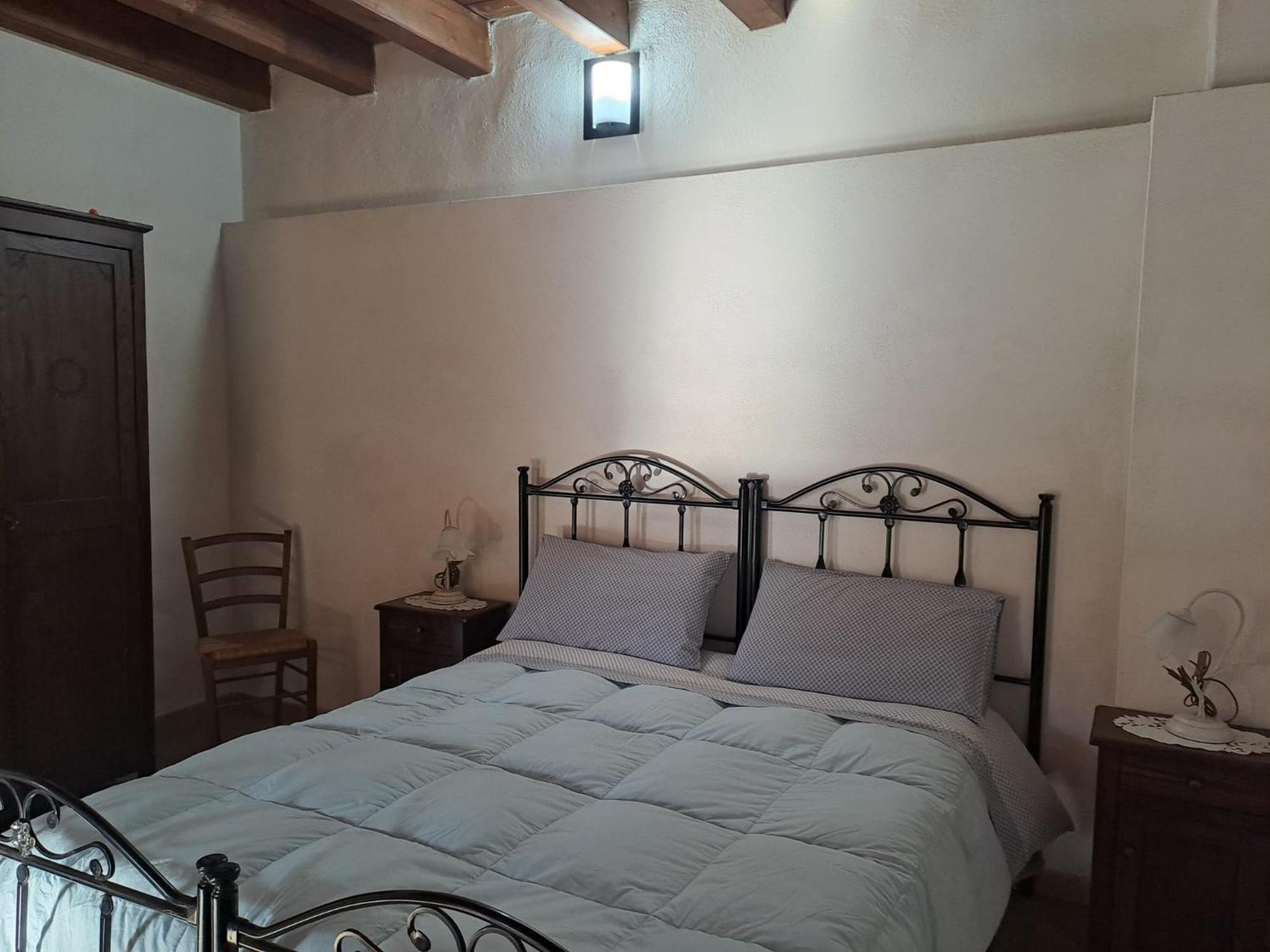 B&B S'Omu Antiga Nureci Экстерьер фото