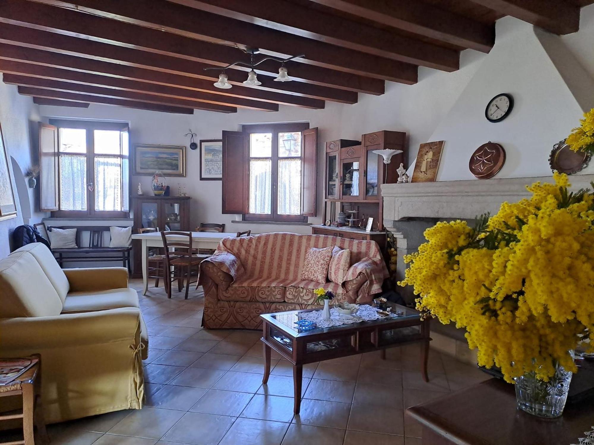 B&B S'Omu Antiga Nureci Экстерьер фото